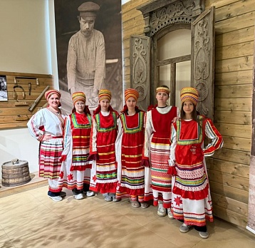 Мы гостям рады всегда! Национальные маршруты, патриотизм и музей.